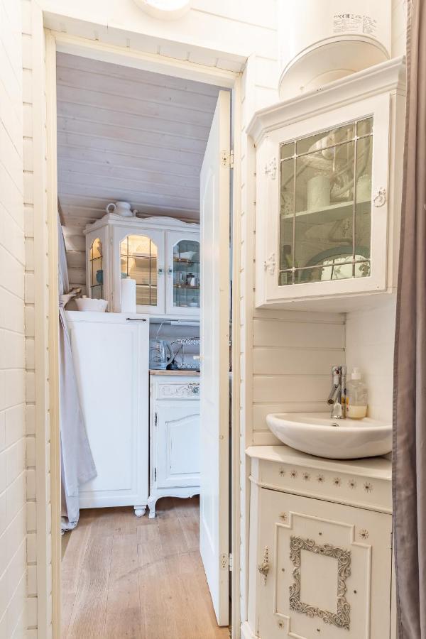 Guesthouse Delisa Pärnu Dış mekan fotoğraf